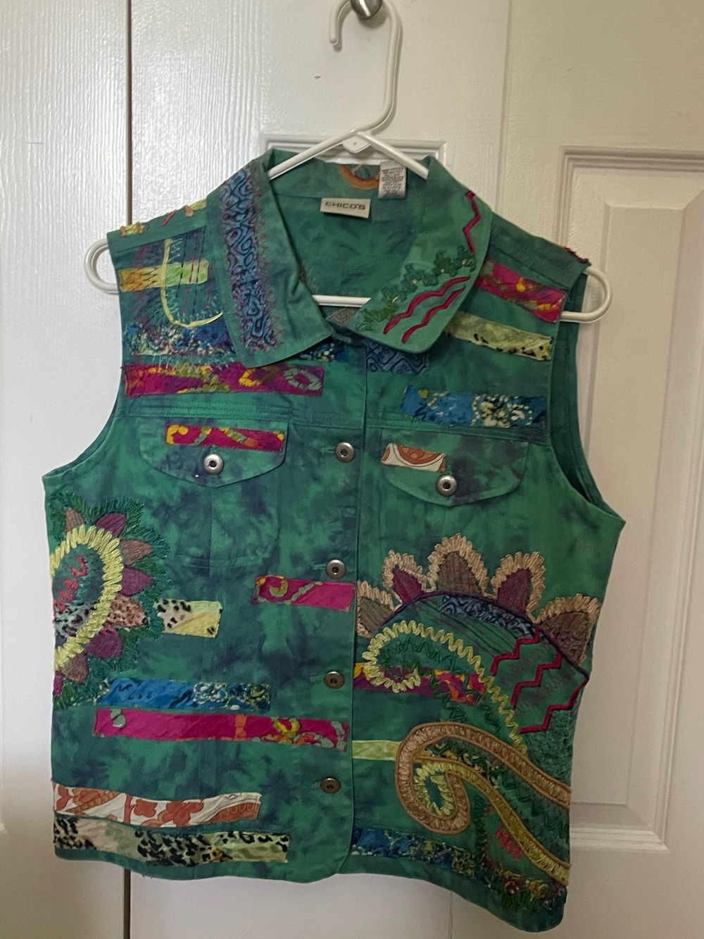 Chico's Green Multicolor Embroidered Patchwork Vest